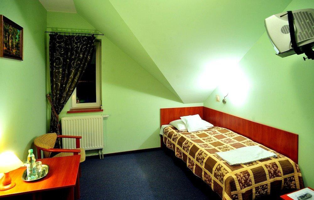Hotel Zlote Deby Varsovia Exterior foto